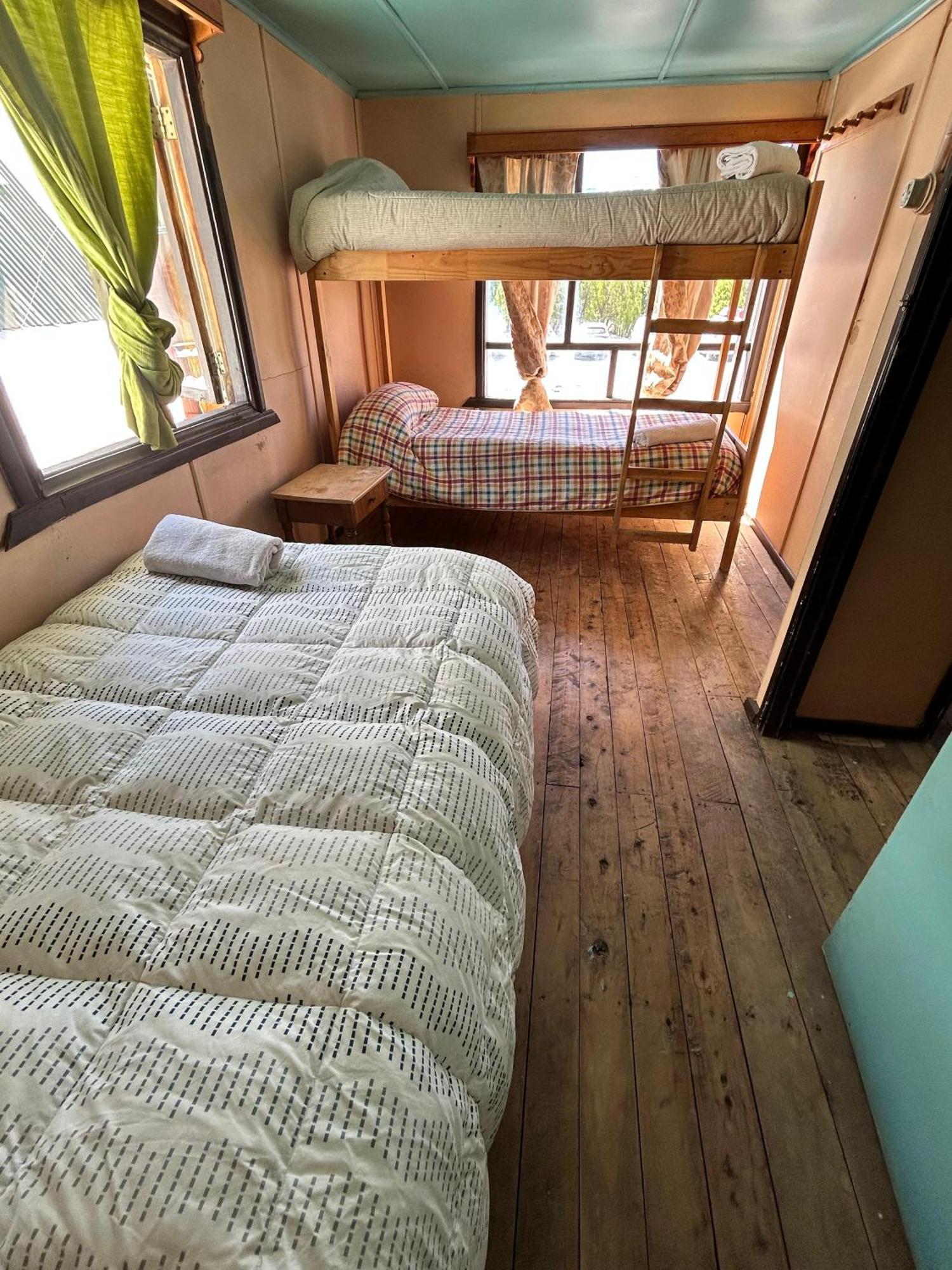 Hostal Las Parvas Puerto Rio Tranquilo Buitenkant foto
